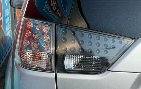 Mitsubishi Outlander III рестайлинг 3, 2010 год, 1 100 000 рублей, 10 фотография