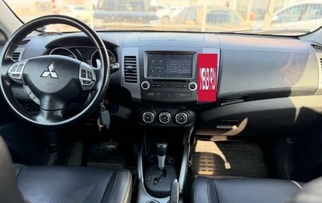 Mitsubishi Outlander III рестайлинг 3, 2010 год, 1 100 000 рублей, 19 фотография