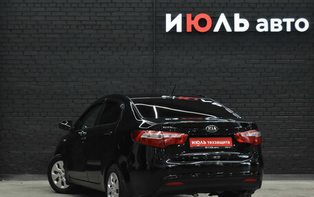 KIA Rio III рестайлинг, 2014 год, 800 000 рублей, 4 фотография