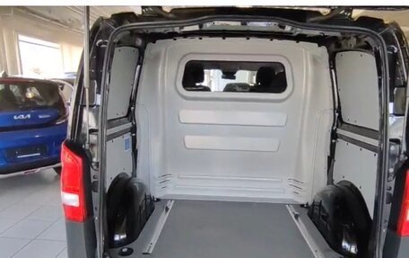 Mercedes-Benz Vito, 2022 год, 3 500 000 рублей, 8 фотография