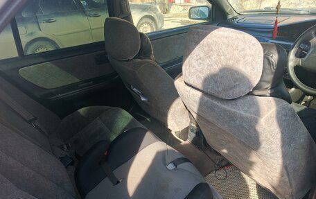 Nissan Bluebird XI, 2001 год, 250 000 рублей, 7 фотография