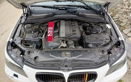 BMW 5 серия, 2005 год, 849 999 рублей, 3 фотография