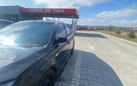 Ford Focus II рестайлинг, 2006 год, 320 000 рублей, 3 фотография