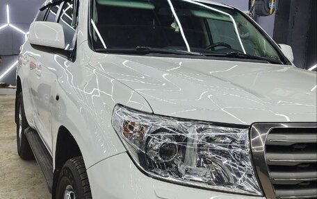 Toyota Land Cruiser 200, 2011 год, 3 200 000 рублей, 2 фотография