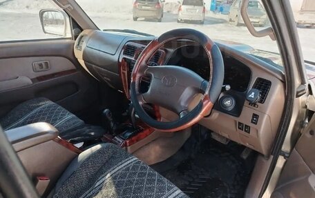 Toyota Hilux Surf III рестайлинг, 2001 год, 1 150 000 рублей, 3 фотография