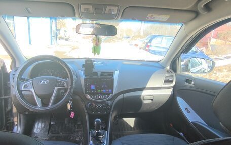 Hyundai Solaris II рестайлинг, 2016 год, 1 150 000 рублей, 9 фотография