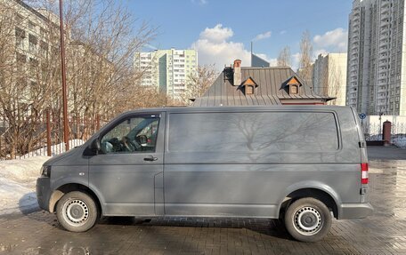 Volkswagen Transporter T5 рестайлинг, 2012 год, 1 950 000 рублей, 3 фотография