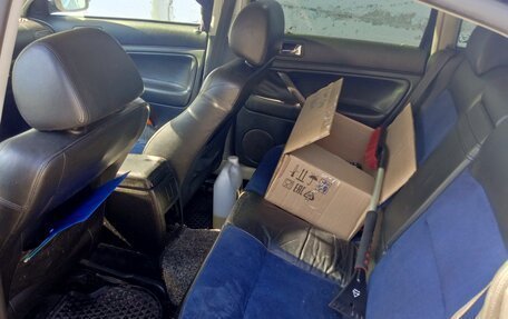 Volkswagen Passat B5+ рестайлинг, 2002 год, 350 000 рублей, 3 фотография