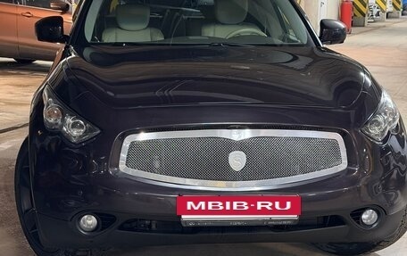 Infiniti FX II, 2011 год, 2 050 000 рублей, 5 фотография