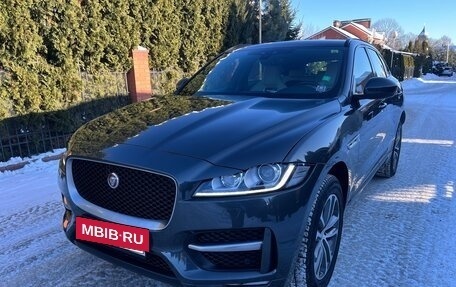 Jaguar F-Pace, 2020 год, 2 980 000 рублей, 2 фотография