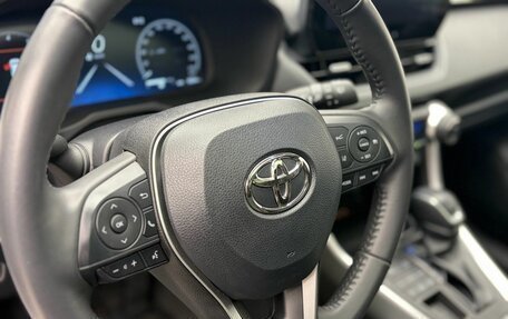 Toyota RAV4, 2023 год, 4 469 000 рублей, 9 фотография