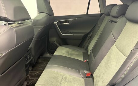 Toyota RAV4, 2023 год, 4 469 000 рублей, 18 фотография