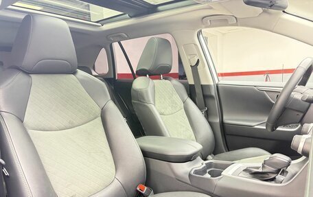 Toyota RAV4, 2023 год, 4 469 000 рублей, 21 фотография