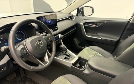 Toyota RAV4, 2023 год, 4 469 000 рублей, 16 фотография