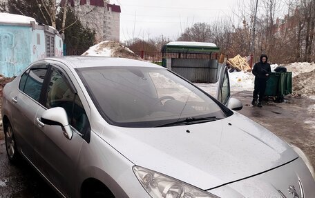 Peugeot 408 I рестайлинг, 2012 год, 465 000 рублей, 1 фотография