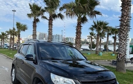 Volkswagen Tiguan I, 2011 год, 995 000 рублей, 6 фотография