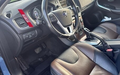 Volvo V40 II рестайлинг, 2016 год, 1 200 000 рублей, 4 фотография