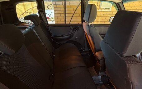 Chevrolet Niva I рестайлинг, 2017 год, 850 000 рублей, 9 фотография