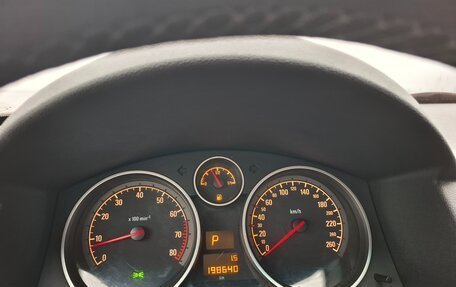 Opel Astra H, 2010 год, 800 000 рублей, 4 фотография