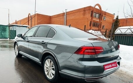 Volkswagen Passat B8 рестайлинг, 2017 год, 1 490 000 рублей, 3 фотография