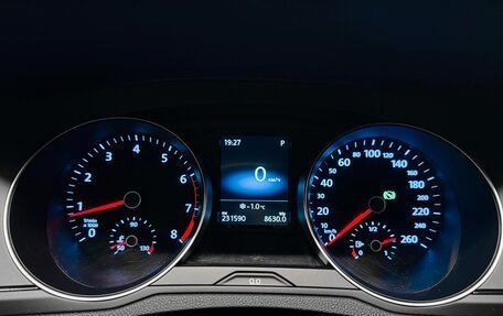 Volkswagen Passat B8 рестайлинг, 2017 год, 1 490 000 рублей, 11 фотография