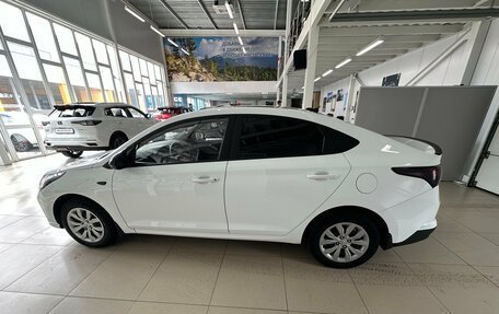 Hyundai Solaris II рестайлинг, 2020 год, 1 750 000 рублей, 6 фотография