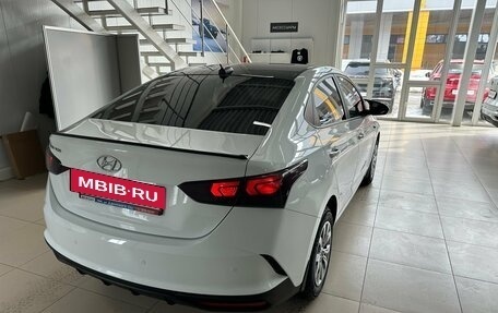 Hyundai Solaris II рестайлинг, 2020 год, 1 750 000 рублей, 12 фотография