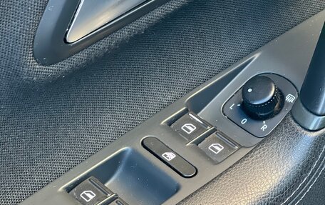 Volkswagen Passat CC I рестайлинг, 2012 год, 1 100 000 рублей, 30 фотография