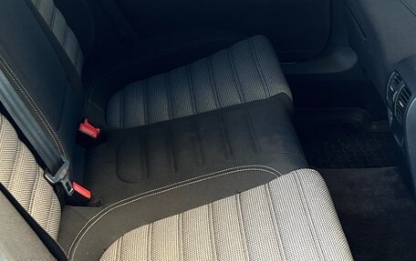 Volkswagen Passat CC I рестайлинг, 2012 год, 1 100 000 рублей, 24 фотография