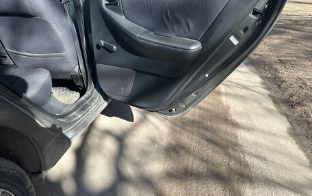 Toyota Corolla, 2004 год, 385 000 рублей, 11 фотография