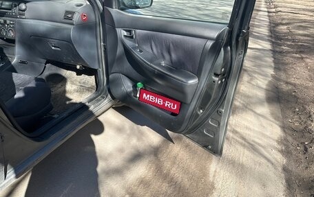 Toyota Corolla, 2004 год, 385 000 рублей, 12 фотография