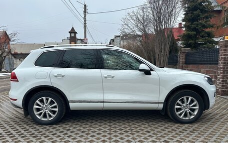 Volkswagen Touareg III, 2014 год, 3 050 000 рублей, 4 фотография