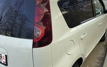 Nissan Note II рестайлинг, 2013 год, 2 фотография