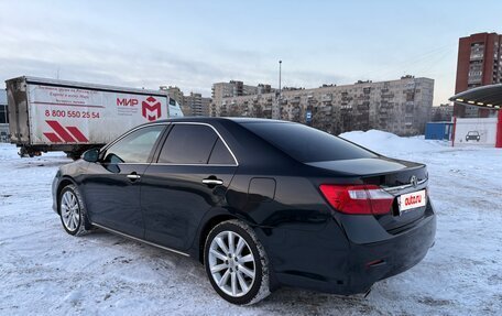 Toyota Camry, 2014 год, 1 530 000 рублей, 6 фотография