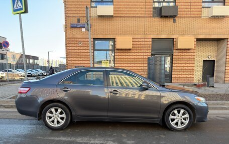 Toyota Camry, 2011 год, 1 050 000 рублей, 7 фотография