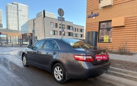 Toyota Camry, 2011 год, 1 050 000 рублей, 4 фотография