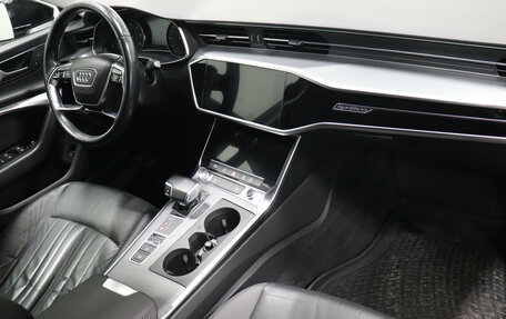 Audi A6, 2019 год, 3 056 000 рублей, 10 фотография