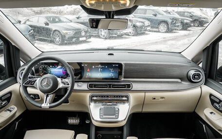 Mercedes-Benz V-Класс, 2025 год, 14 400 000 рублей, 18 фотография