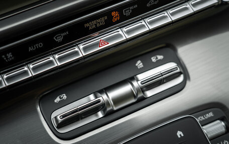 Mercedes-Benz V-Класс, 2025 год, 14 400 000 рублей, 36 фотография