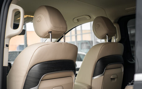 Mercedes-Benz V-Класс, 2025 год, 14 400 000 рублей, 30 фотография