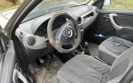 Renault Logan I, 2011 год, 120 000 рублей, 4 фотография