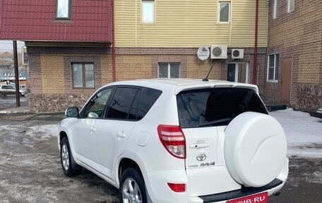 Toyota RAV4, 2011 год, 1 500 000 рублей, 4 фотография