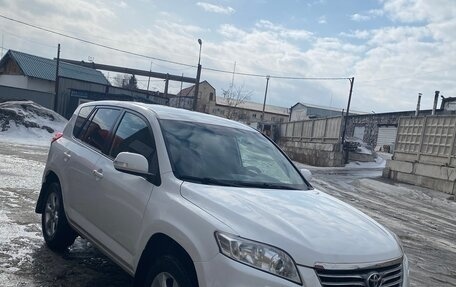 Toyota RAV4, 2011 год, 1 500 000 рублей, 2 фотография