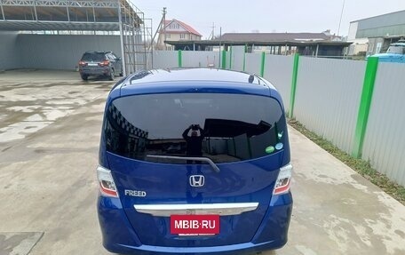 Honda Freed I, 2012 год, 1 130 000 рублей, 12 фотография