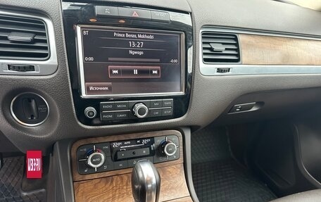 Volkswagen Touareg III, 2013 год, 2 650 000 рублей, 14 фотография