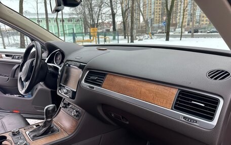 Volkswagen Touareg III, 2013 год, 2 650 000 рублей, 17 фотография