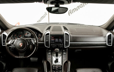 Porsche Cayenne III, 2012 год, 2 200 000 рублей, 15 фотография