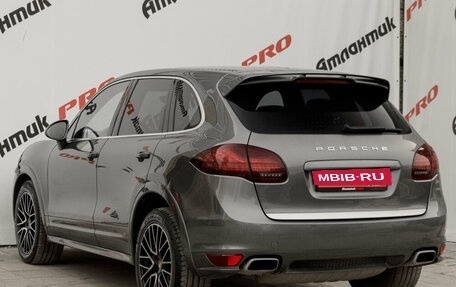 Porsche Cayenne III, 2012 год, 2 200 000 рублей, 6 фотография