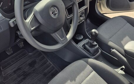 Skoda Rapid I, 2014 год, 1 150 000 рублей, 14 фотография