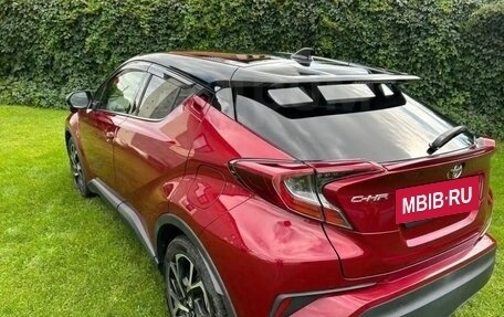 Toyota C-HR I рестайлинг, 2018 год, 2 024 000 рублей, 2 фотография